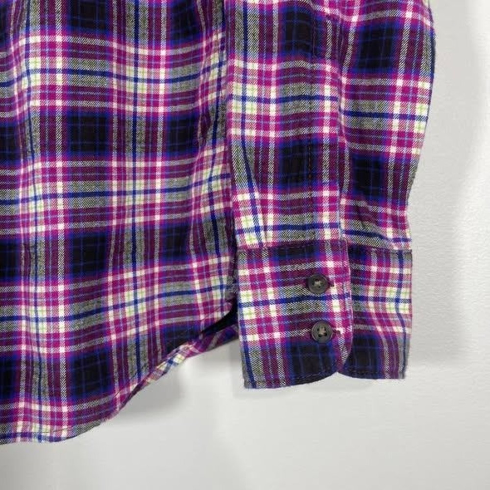 Eddie Bauer Flannel Shirt Womens Medium Blk Purple Plaid Fitted Outdoor Gorpcore - Picture 3 of 7